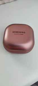 Galaxy buds live (3 foto / 3)