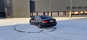 BMW 740d (3 фото из 6)
