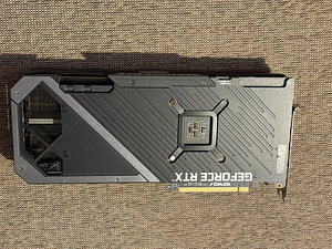 ASUS ROG Strix RTX 3070 8GB (3 foto / 8)
