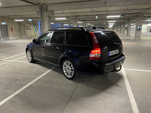 Volvo V50 2.0 Diesel (2 foto / 7)