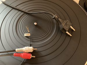 Legendaarne TECHNICS SL-1200MK2 (8 foto / 10)