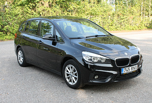 BMW 216 Grand Tourer 1.5 B37U 85kW (3 foto / 15)