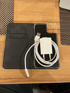 iPhone 11 128gb (4 foto / 7)