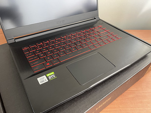 MSI Laptop l i5 10500H l RTX 3060 l 144hz l SSD l 16gb DDR4 (3 foto / 6)