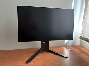 Alienware 25” 240Hz mänguri monitor (1 фото из 5)
