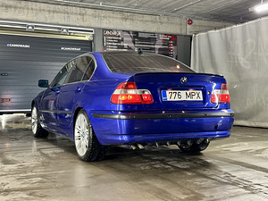 BMW E46 330d 2002 sedaan (8 foto / 12)