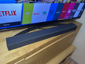 LG 55" UHD 4K SmartTV телевизор + LG саундбар (2 фото из 9)