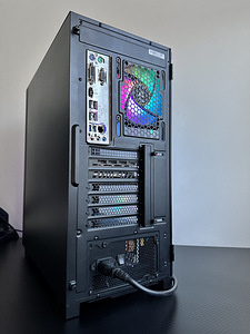 Mänguriarvuti l Ryzen 5 5600X l RX 7800 XT 16gb l 32gb DDR4 (5 foto / 5)