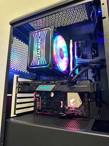 Mänguriarvuti l Ryzen 7 3700X l RTX 2060 Super l DDR4 l SSD (2 foto / 5)