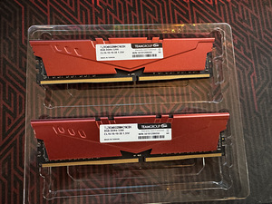 Operatiivmälu 2x 8GB (2 foto / 2)