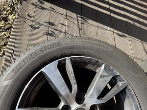 Toyota valuveljed + suverehvid (3 foto / 3)