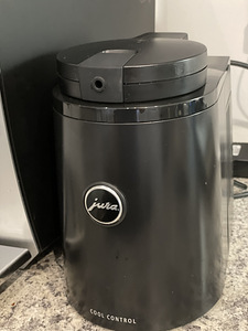 Jura Impressa J5 (3 foto / 4)