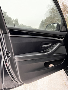 BMW F10 535d RWD 2012 233т км (10 фото из 11)