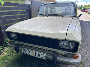 Moskvich AZLK 2140 (8 foto / 8)
