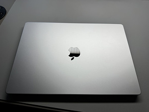 MacBook Pro 16" M4 Max 36GB/1TB, garantii 07.2026 (2 foto / 3)