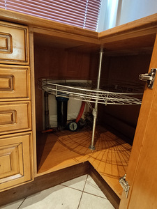 Köök + pliit + õhupuhasti (3 foto / 10)