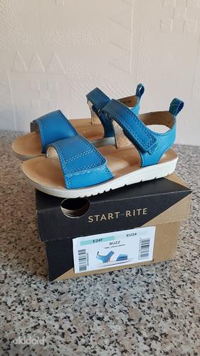 Новые кожаные сандалии Start Rite, размеры 24, 25, 26 (фото #1)
