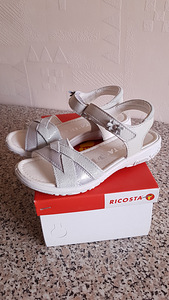 Новые кожаные сандалии Ricosta, размер 31