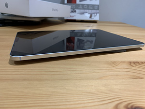 Uueväärne! Apple iPad Pro 2018 11 Wi-Fi + Cellular 64GB (2 foto / 8)