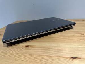 Samsung sülearvuti/ 15.6'' / i3-3110M 2.40 GHz / 4GB 1600MHz (6 foto / 10)