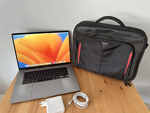 Apple MacBook Pro 16 /i9 9980HK 2.4GHz /16GB RAM /512 GB SSD (1 foto / 10)