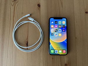 Apple iPhone 11 Pro 64GB Space Gray (1 foto / 9)