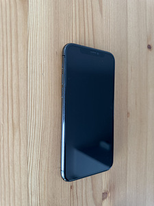 Apple iPhone 11 Pro 64GB Space Gray (2 foto / 9)
