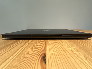 Razer Blade 14 / RTX 3070 / Ryzen 9 5900HX / 165hz QHD (5 foto / 10)