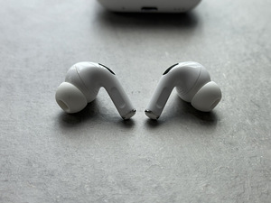 Apple AirPods Pro (2nd Generation) Originaal! Garantii! (5 foto / 9)