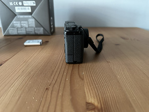 Ricoh GR IIIx, tehtud ainult 25 pilti! + 2 akut + 128GB SD (5 foto / 10)