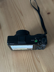 Ricoh GR IIIx, tehtud ainult 25 pilti! + 2 akut + 128GB SD (6 foto / 10)