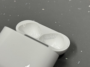 Apple AirPods 4 ANC / Originaal! Garantii! (3 foto / 10)