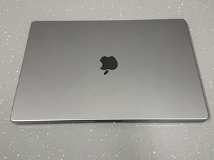 Apple MacBook Pro 16" 2021 | M1 PRO 10/16 | 32GB! | 1TB SSD! (4 foto / 10)