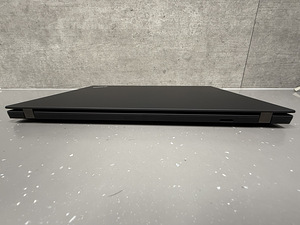 Lenovo ThinkPad T14, i7, 4K ,MX330, 32GB RAM, 1TB SSD, 4G,ID (8 foto / 10)