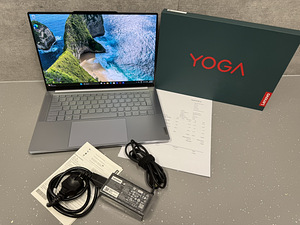 Lenovo Yoga Slim 7, Ryzen 7840S, 3K 90Hz OLED, 1TB SSD,16GB (1 foto / 9)