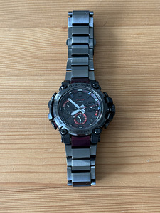 Casio G-Shock MTG B3000BD-1AER (3 foto / 10)