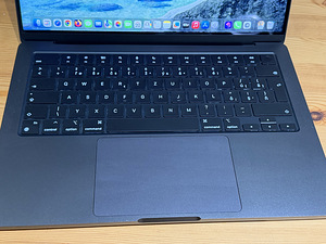 Apple MacBook Pro 14 (2023) M3 Pro, 11C/14C, 18 GB, 512 GB (2 foto / 10)