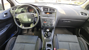 Üürile anda Citroën C4, 2011, rent Citroën C4, 2011 (6 foto / 6)