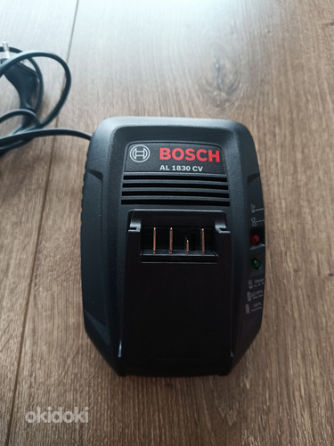 Зарядное устройство Bosch AL 1830 CV