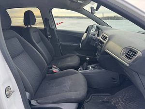 PEUGEOT 301 (5 foto / 7)