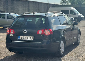 VOLKSWAGEN PASSAT VARIANT (6 foto / 9)
