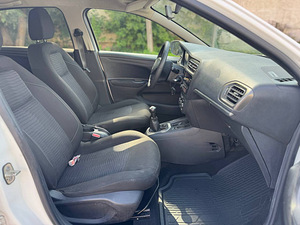 PEUGEOT 301 (7 фото из 8)