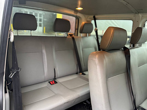 VOLKSWAGEN TRANSPORTER (9 foto / 11)