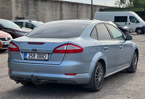 FORD MONDEO (3 фото из 8)