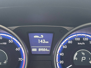 HYUNDAI IX35 (9 фото из 10)