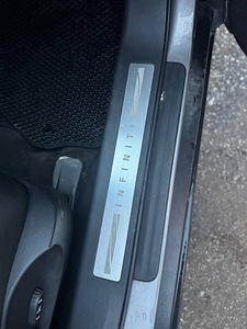 INFINITI FX37 (12 foto / 13)