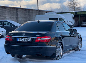 MERCEDES-BENZ E 350 CDI 4MATIC (4 foto / 9)