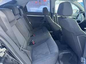 OPEL VECTRA (7 foto / 7)