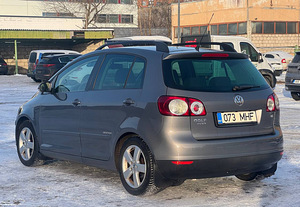 VOLKSWAGEN GOLF PLUS (4 фото из 8)