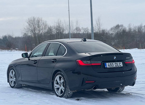 BMW 330I (5 foto / 7)